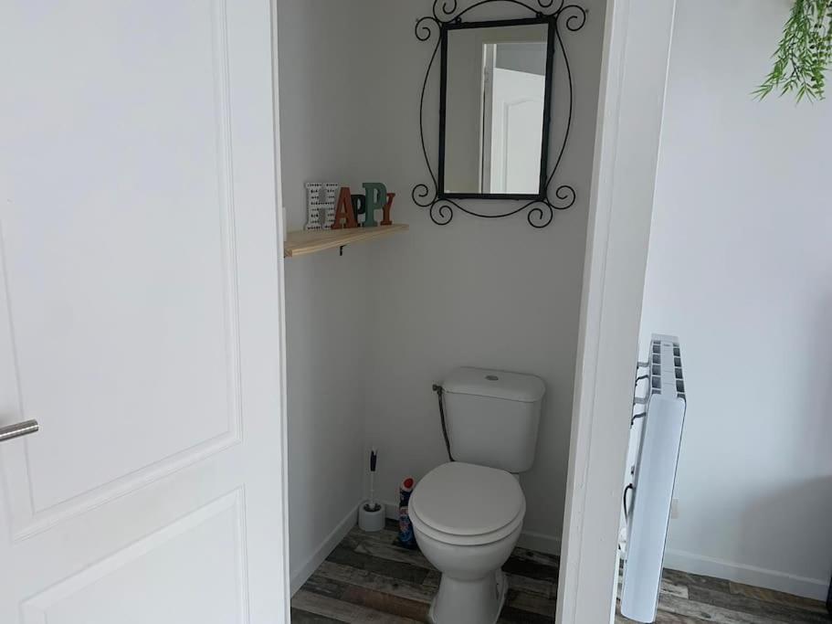 Appartement Avec Cours Gien Εξωτερικό φωτογραφία