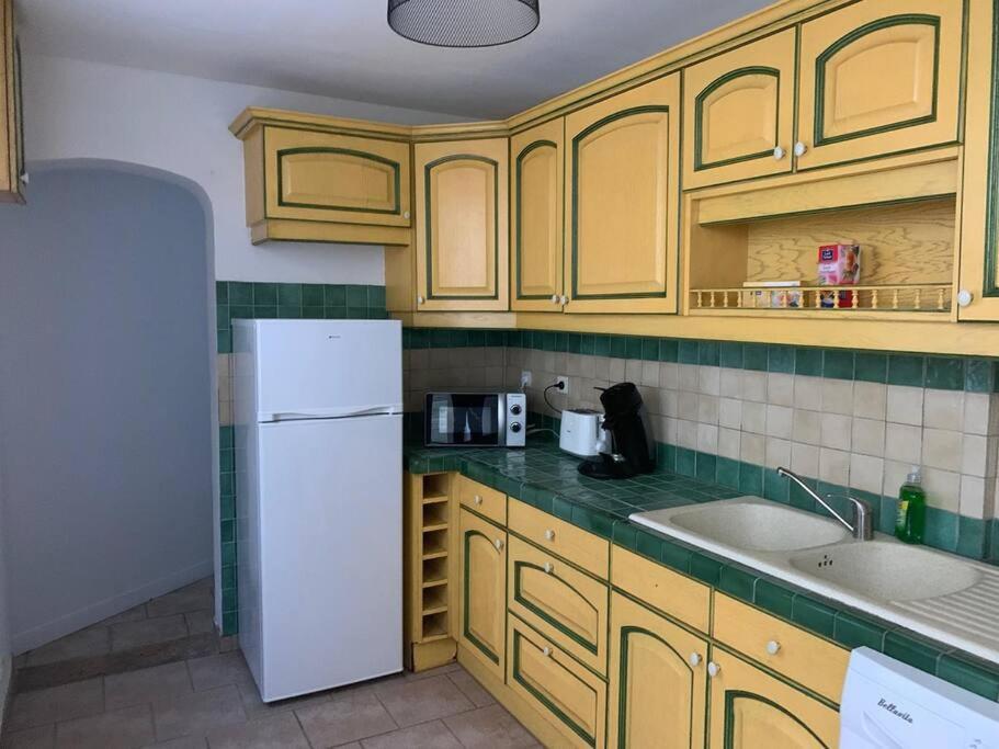 Appartement Avec Cours Gien Εξωτερικό φωτογραφία