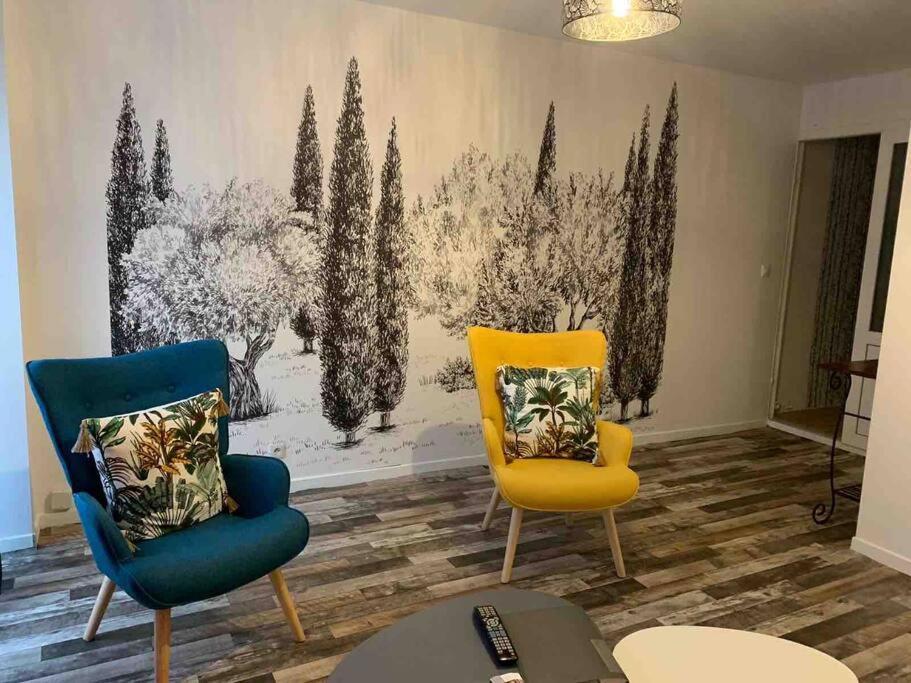 Appartement Avec Cours Gien Εξωτερικό φωτογραφία